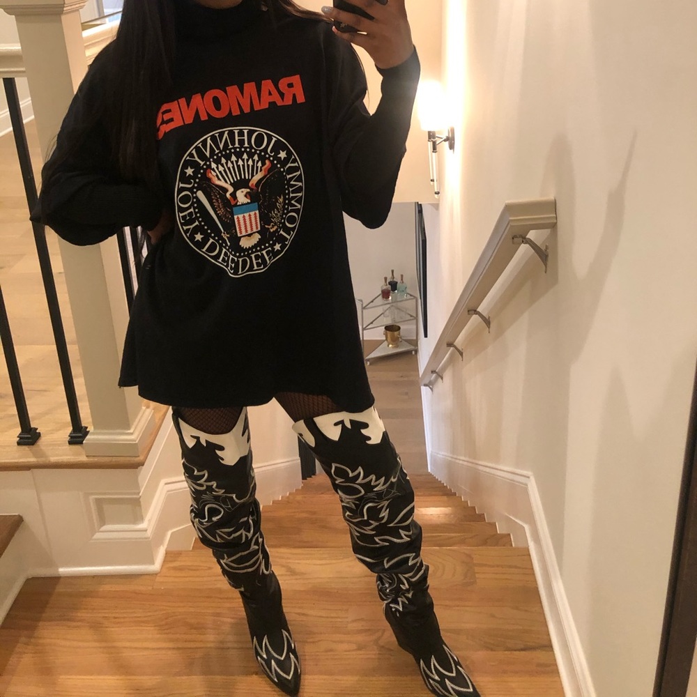 CAPE ROBBIN COWGIRL BOOTS